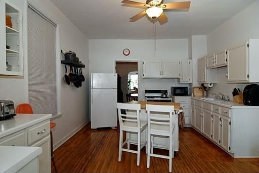 3rd image of 2509 N Lawndale Ave