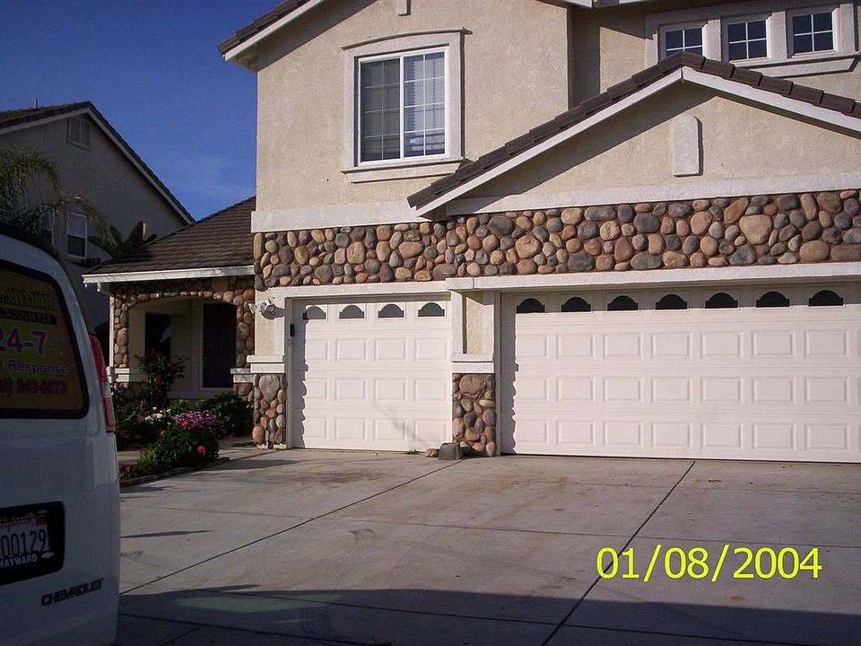 2nd image of 519 Pestana Ave