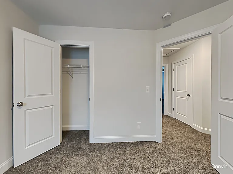 2517 No Mans Ave — Photo 8