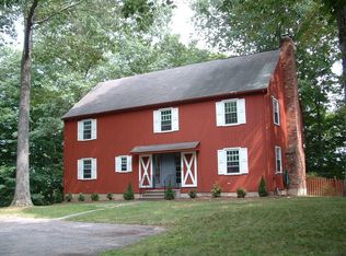 64 Bobbys Ct, Ridgefield, CT 06877