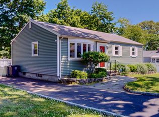 378 Buckingham Ave, Milford, CT 06460