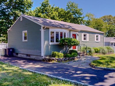 378 Buckingham Avenue, Milford, CT, 06460