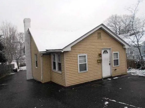 266 E Dutton Mill Rd, Aston, PA 19014