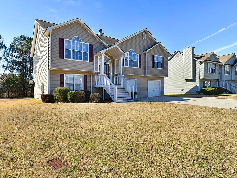 Day Lily Dr — Photo 8