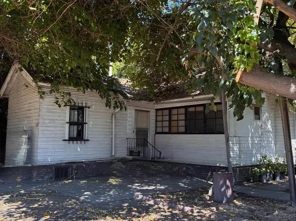2100 W Main St, Turlock, CA 95380