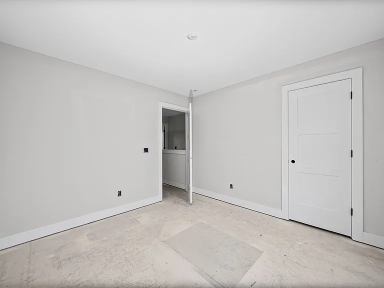 601 Mann Cir #1-5 — Photo 11