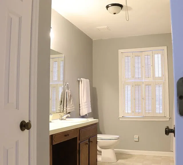 703 Milton Ave #703 — Photo 4