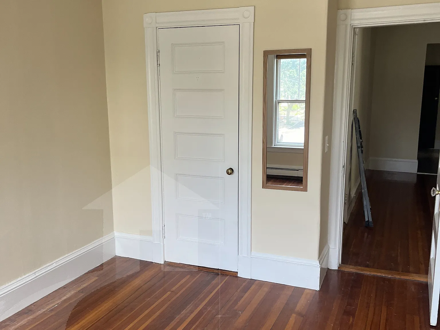 2 bed, 9999 sqft, $3,000 — Photo 3