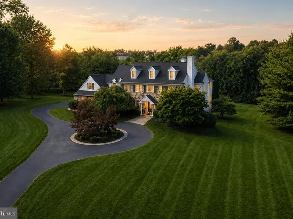 105 Nathaniel Ln, Kennett Square, PA 19348