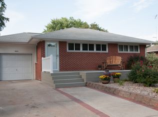 6610 Benton St, Lincoln, NE 68507