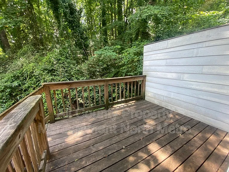 3054 Destin Cir — Photo 13