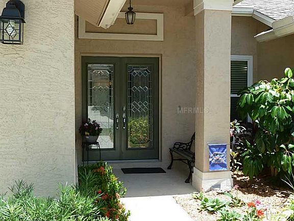 2nd image of 2941 Regal Oaks Blvd