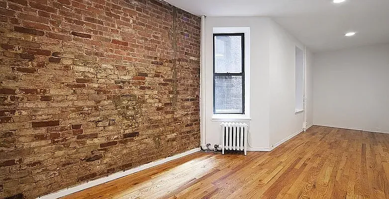 Rented by Building Equity Real Estate LLC | media 9