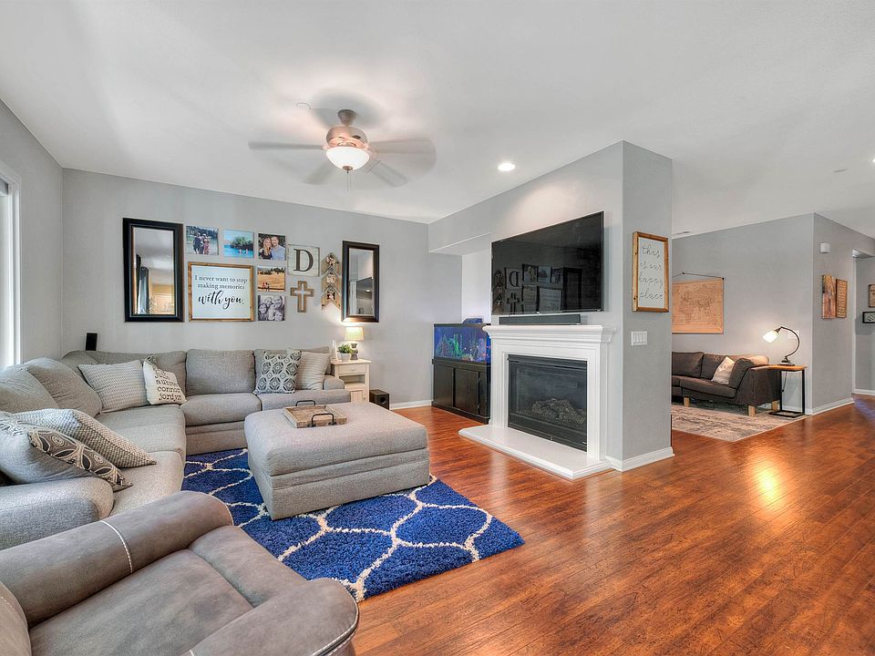 20534 Brookie Ln, Santa Clarita, CA 91350 | Zillow