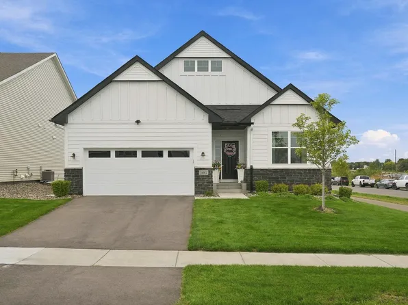 14962 Artaine Trl, Rosemount, MN 55068