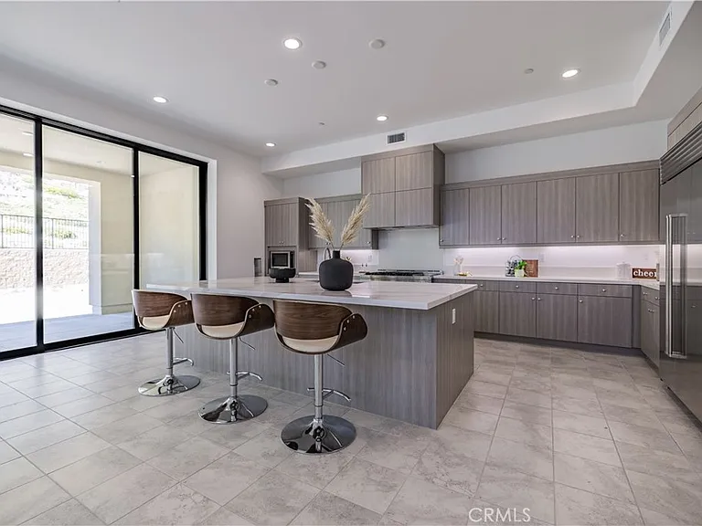 20337 W Aberdeen Ln — Photo 13