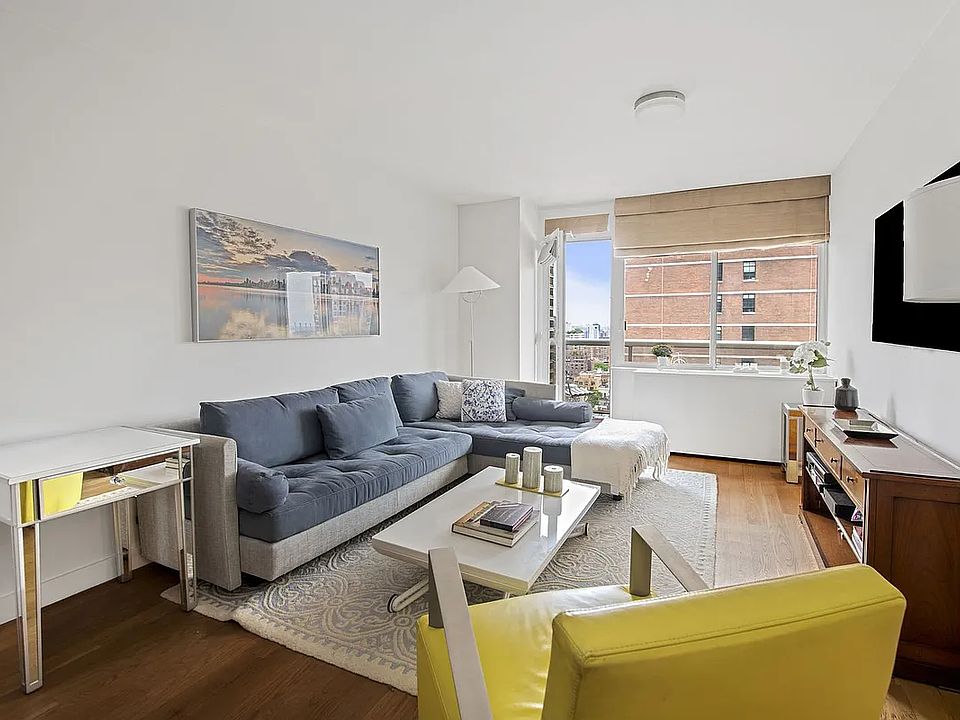 1st image of 200 E 89th St APT 20D