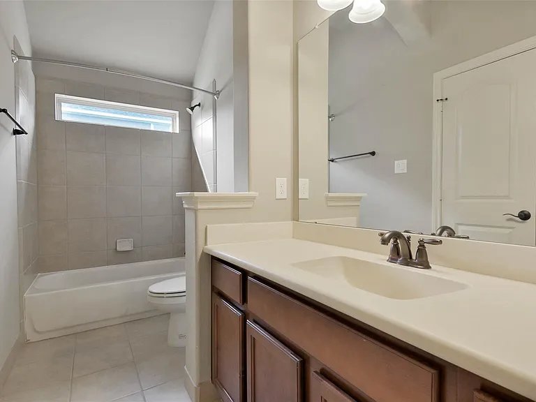 78 Hearthshire Cir — Photo 24