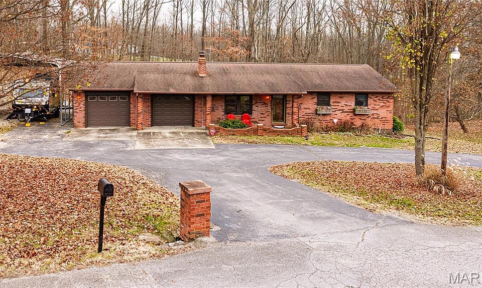 1st image of 651 Rolling Hills Dr