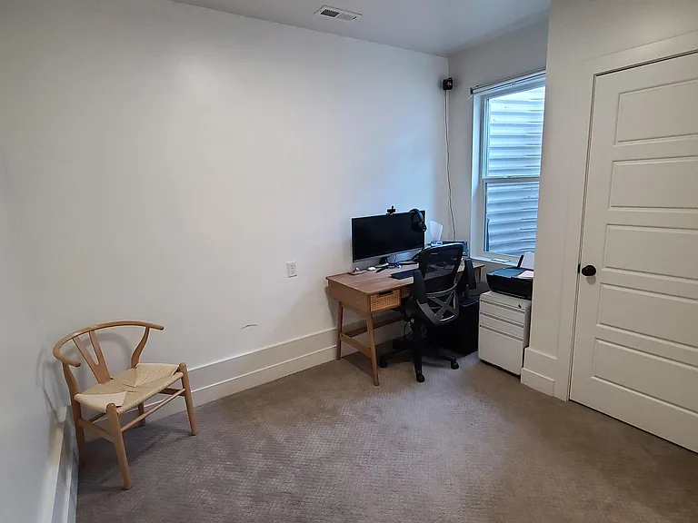 336 E Tri Ln — Photo 17