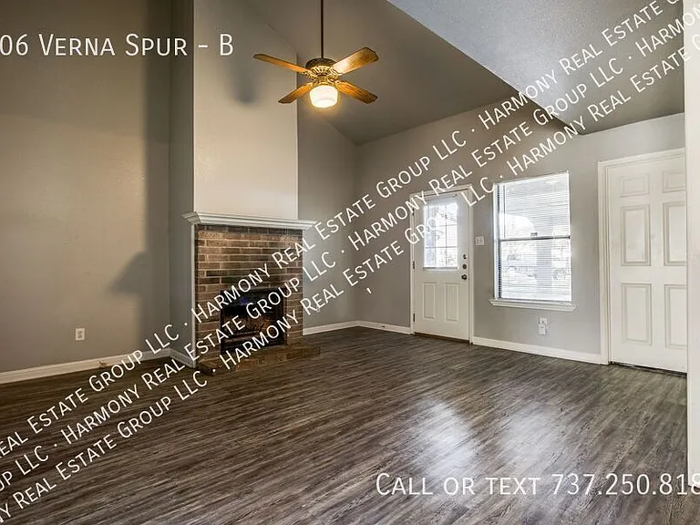 106 Verna Spur #B — Photo 5