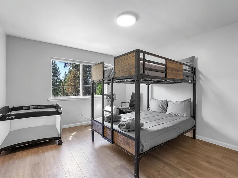 172 Palisades Dr #A — Photo 22