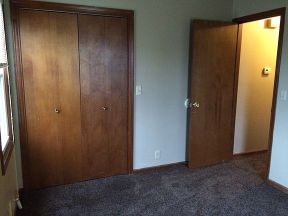 4th image of 623 E Votaw St