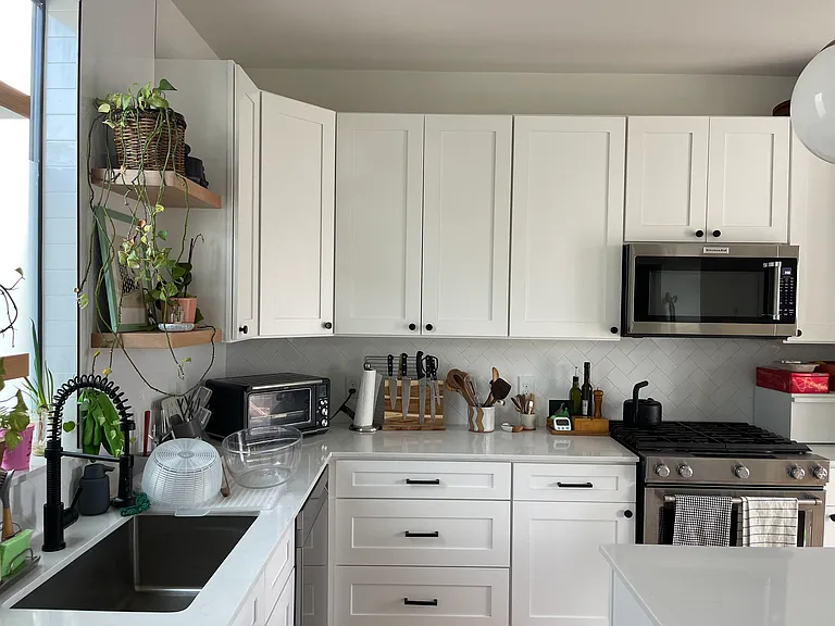 1140 Webberville Rd #1 — Photo 16