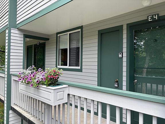 3rd image of 8 Emerson Way #E-4