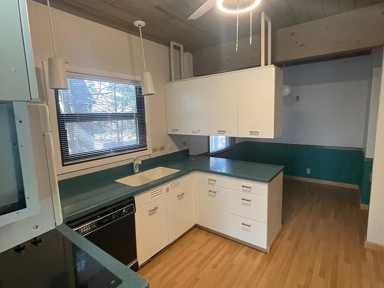 1525 Williams Blvd — Photo 8