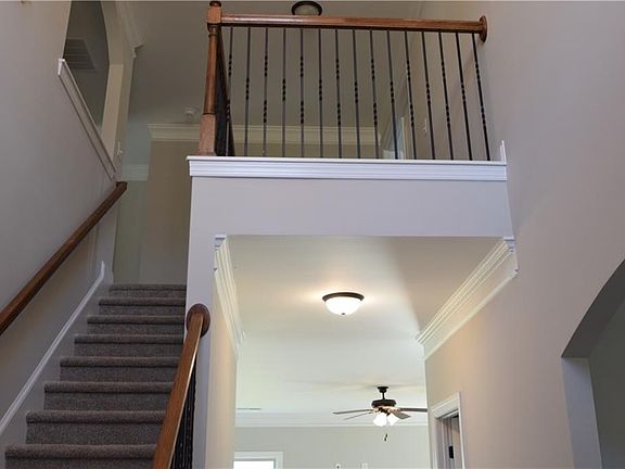 2nd image of 2926 McKinley Dr