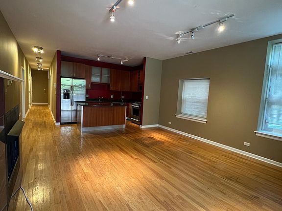2nd image of 4646 N Beacon St APT G02