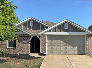 421 Barnstorm Dr, Celina, TX 75009