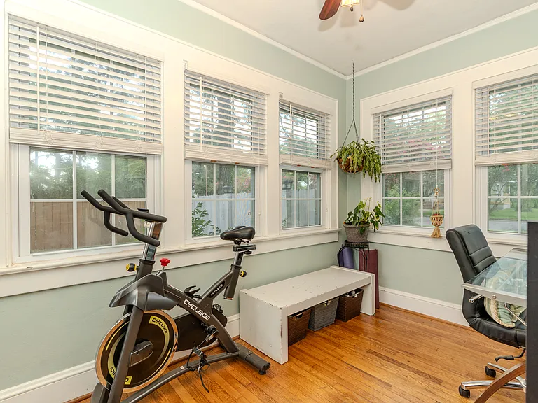 3577 Westminster Ave — Photo 16