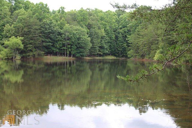 1st image of 260 Habersham Holw