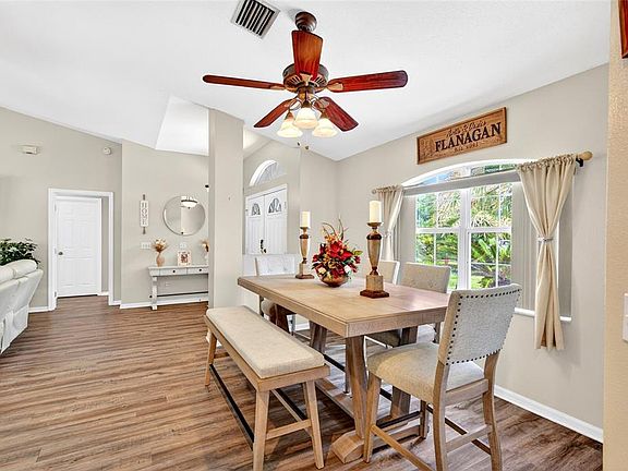 5th image of 15474 SW 28th Avenue Rd
