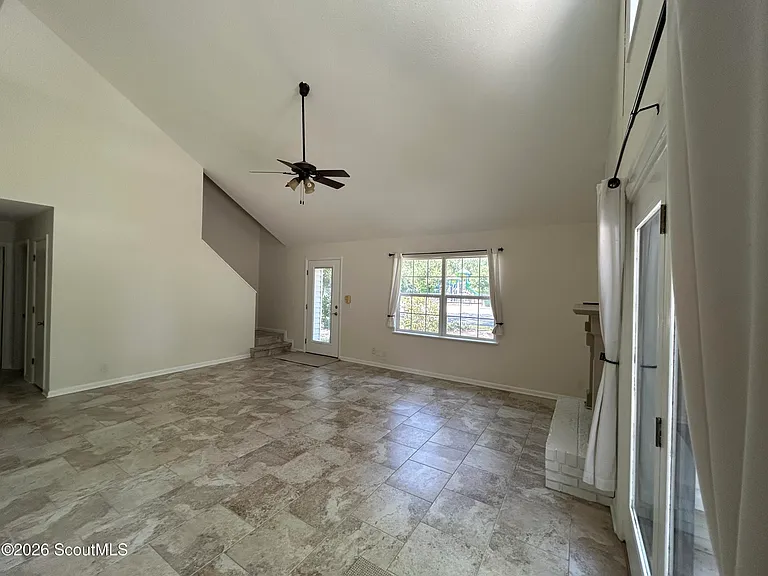 125 Atlantic Dr — Photo 5
