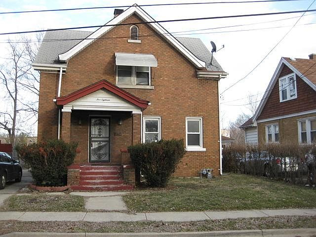 1st image of 518 W Sherman St