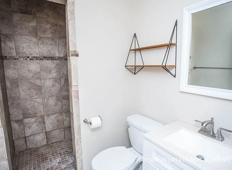 3406 28th St — Photo 31