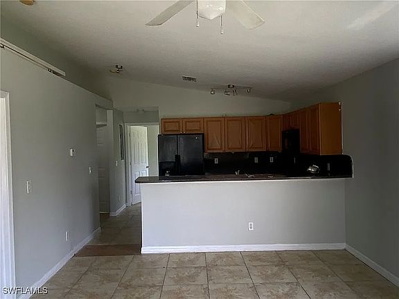 2nd image of 4766 Jordan Ave