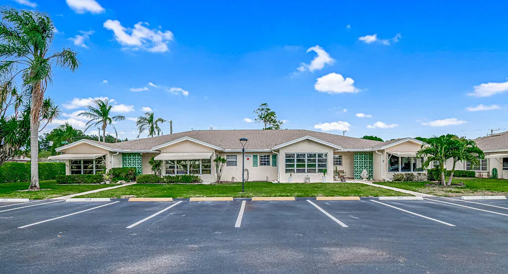 Building Photo - 5030 Lakefront Blvd #D