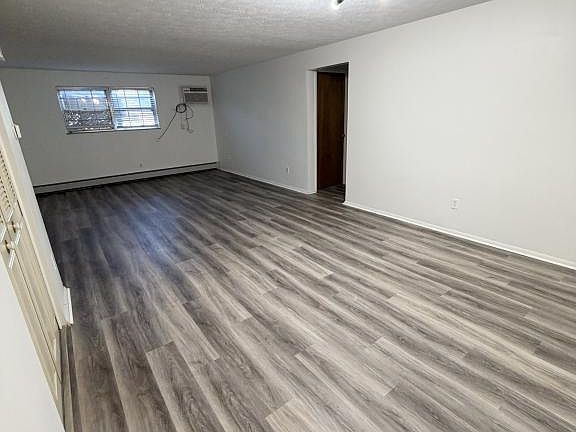 3rd image of 369 Shields Rd #1