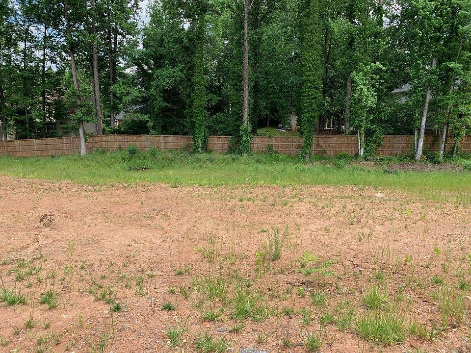 1st image of 333 Woodlawn Dr NE Lot 0