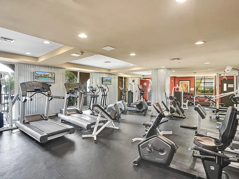 520 SE 5th Ave #2211 — Photo 28