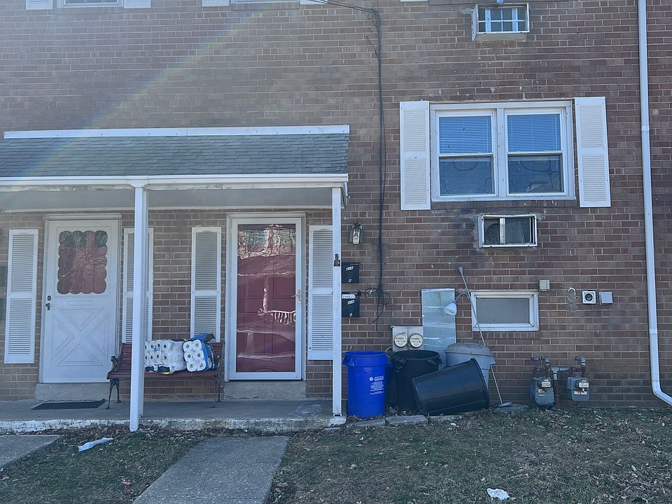 1st image of 318 Edmonds Ave APT A