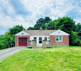 112 Ochsner Place, Bridgeport, CT, 06606