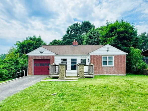 112 Ochsner Pl, Bridgeport, CT 06606