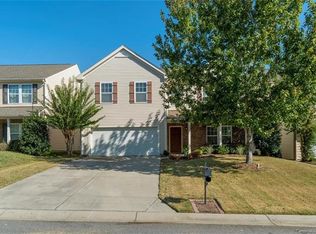 1069 Regal Manor Ln, Fort Mill, SC 29715