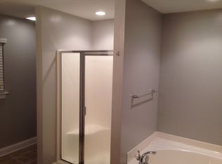 433 Rockland Dr, Greenville, NC 27858