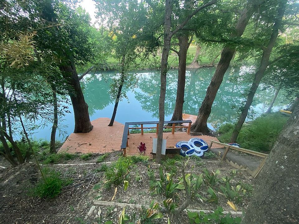 Deeded access to Guadalupe 